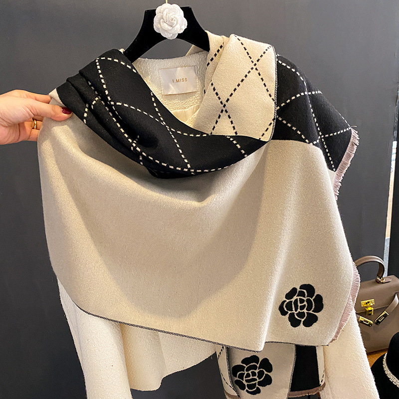 Зимний шарф для женщин, роскош – обзор и цена Woven Scarf Blanket
